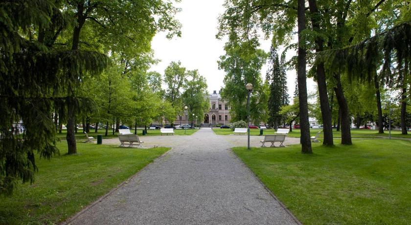 City Apartment Maaherrankatu, Ilmainen Kadunvarsipysaekoeinti Kuopio Buitenkant foto